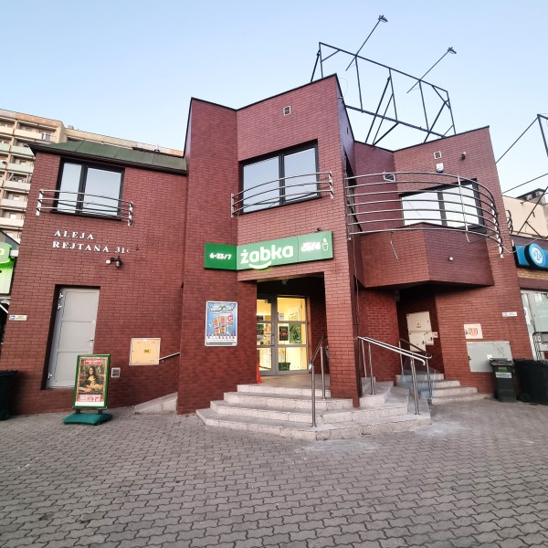 Lokal na parterze
