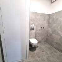 Dwa budynki usługowe do wynajęcia